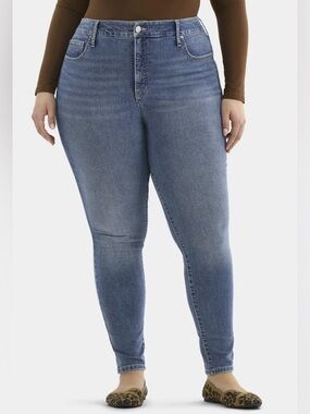 Terra & Sky Women's Plus Size Skinny Petite High Rise Jeans/ Size: 26W/ NWT